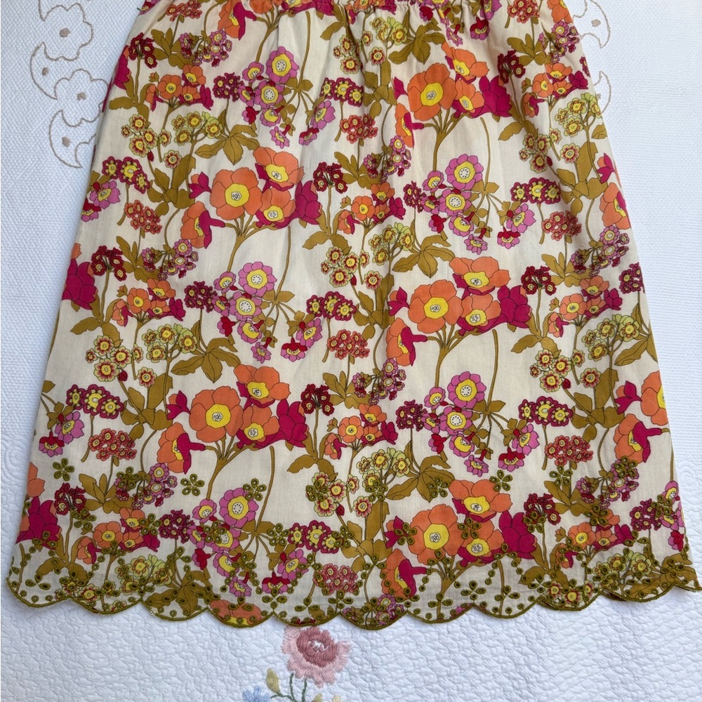 Floral Scallop Hem Women’s Skirt in Cream and Pink